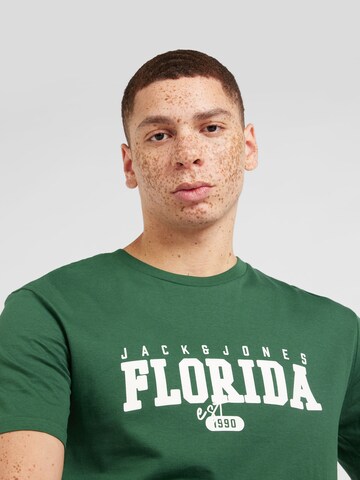 Tricou 'CORY' de la JACK & JONES pe verde