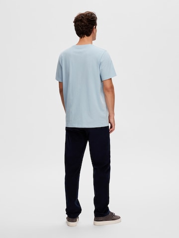 SELECTED HOMME T-shirt 'ASPEN' i blå