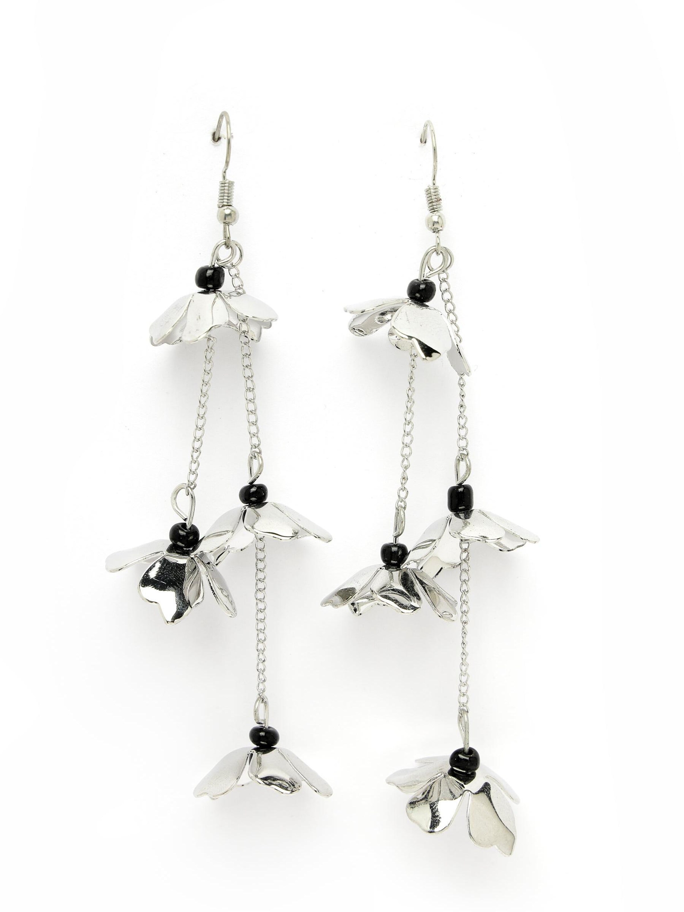 Boucles d'oreilles 'Nataliasa' AVANT-GARDE PARIS en argent : devant