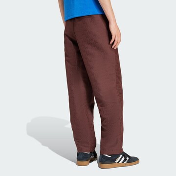 Loosefit Pantalon '70s Club' ADIDAS ORIGINALS en marron
