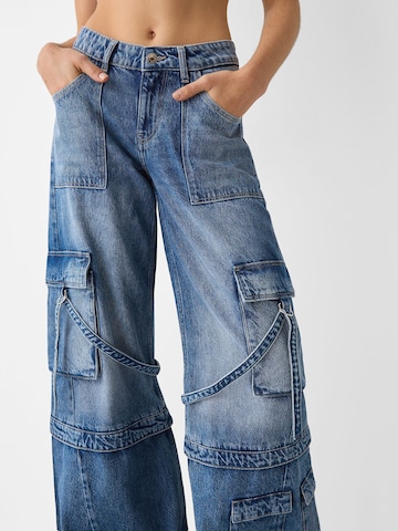 Bershka Wide leg Cargo jeans in Blue