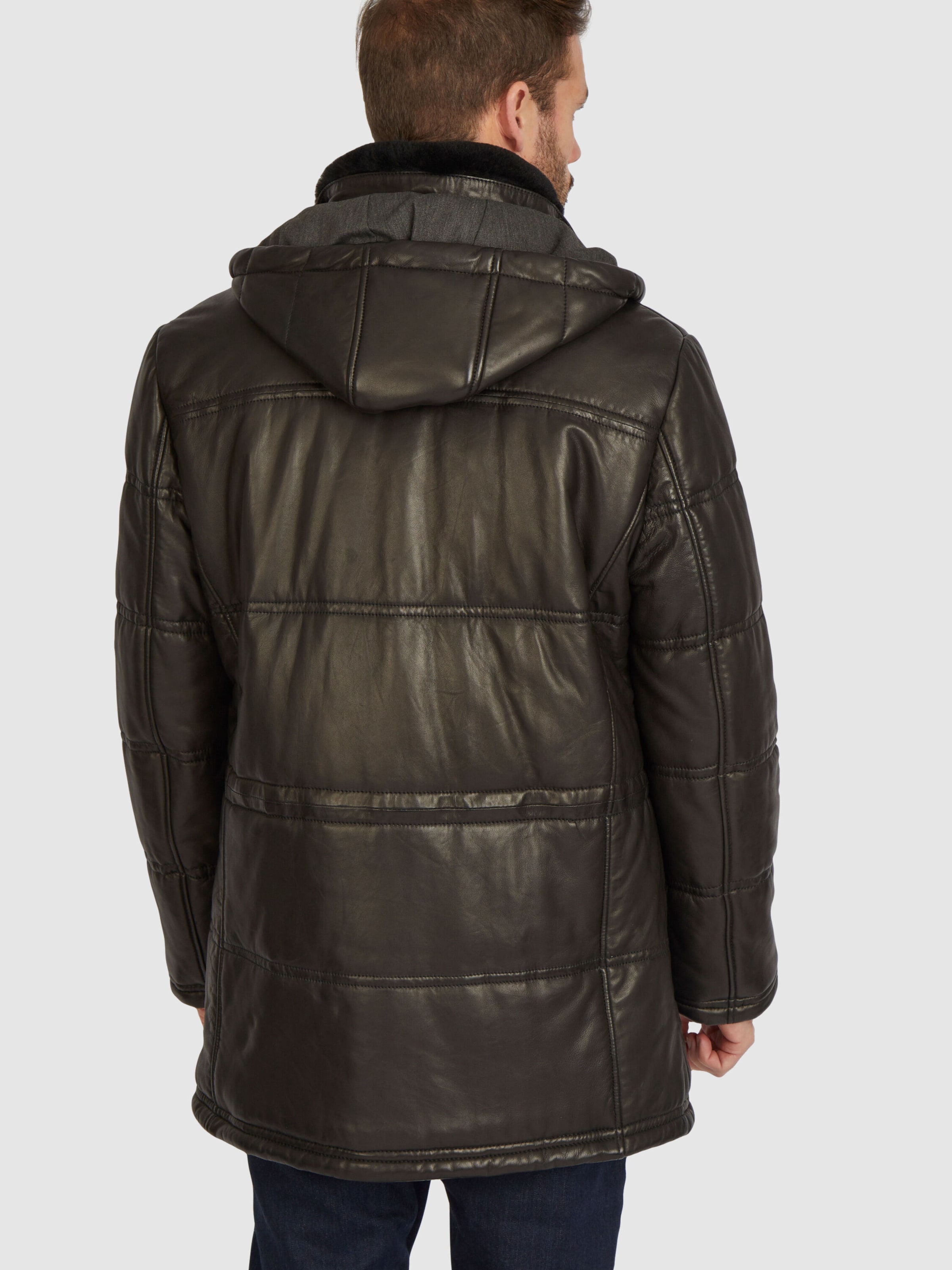 Bugatti vetements shop