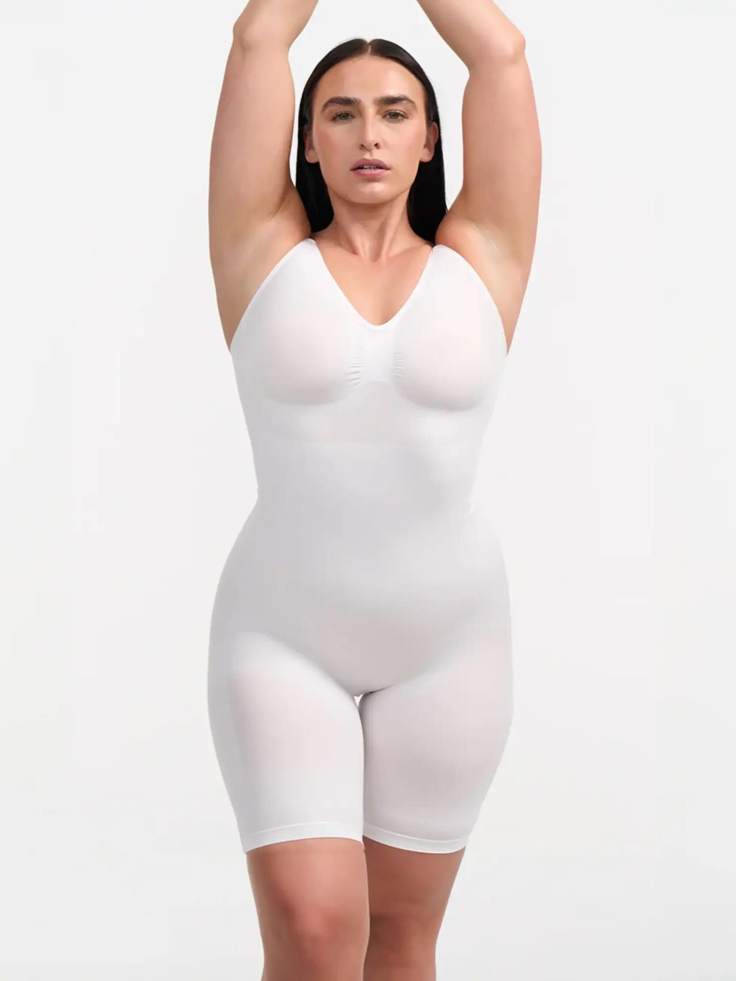 cfab (formerly creamy fabrics) Shapingbody 'Bodysuit Sculpting Shapewear mit Shorts' i vit