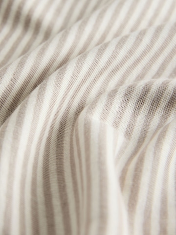 The Set Pajamas 'Snuggle' in Beige