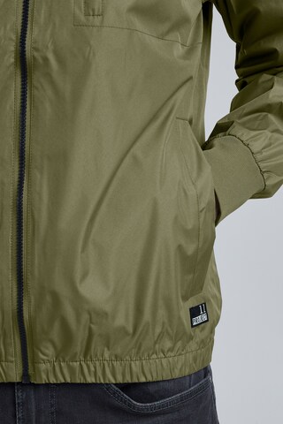 11 Project Between-Season Jacket 'Carlson' in Green