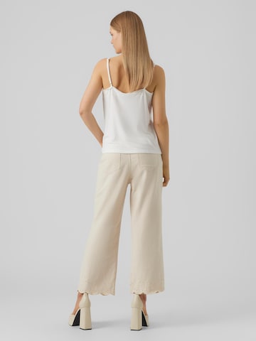 VERO MODA - Blusa 'SELLA' en blanco