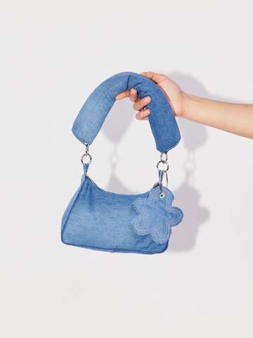 ABOUT YOU REBIRTH STUDIOS Handtasche 'Abi' in Blau: predná strana