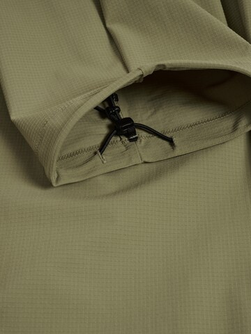 HALO Loosefit Sporthose in Grün