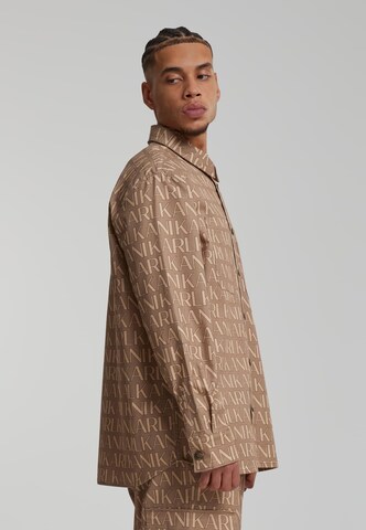 Karl Kani Comfort fit Button Up Shirt in Brown