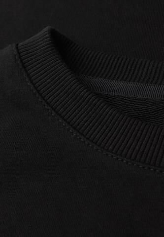 STREET ONE Sweatshirt in Schwarz
