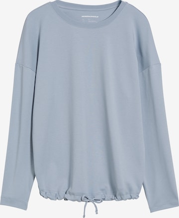 ARMEDANGELS Sweatshirt 'Maaila' in Blauw: voorkant