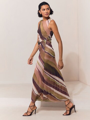 Robe Lipsy en mélange de couleurs