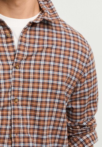 Pepe Jeans - Ajuste regular Camisa ' REBAY ' en naranja