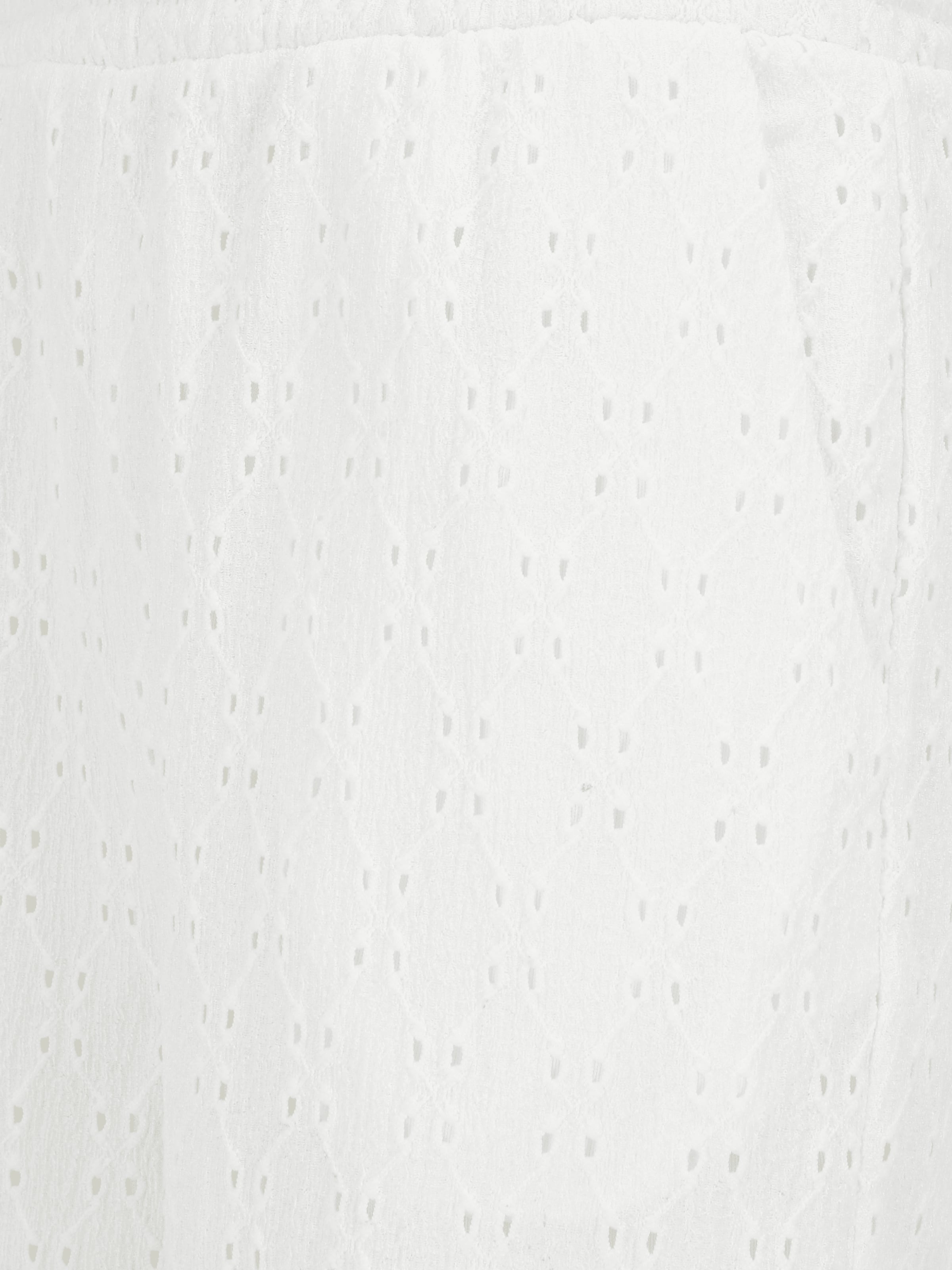 Regular Pantalon 'ULRIKKE' Vero Moda Tall en blanc