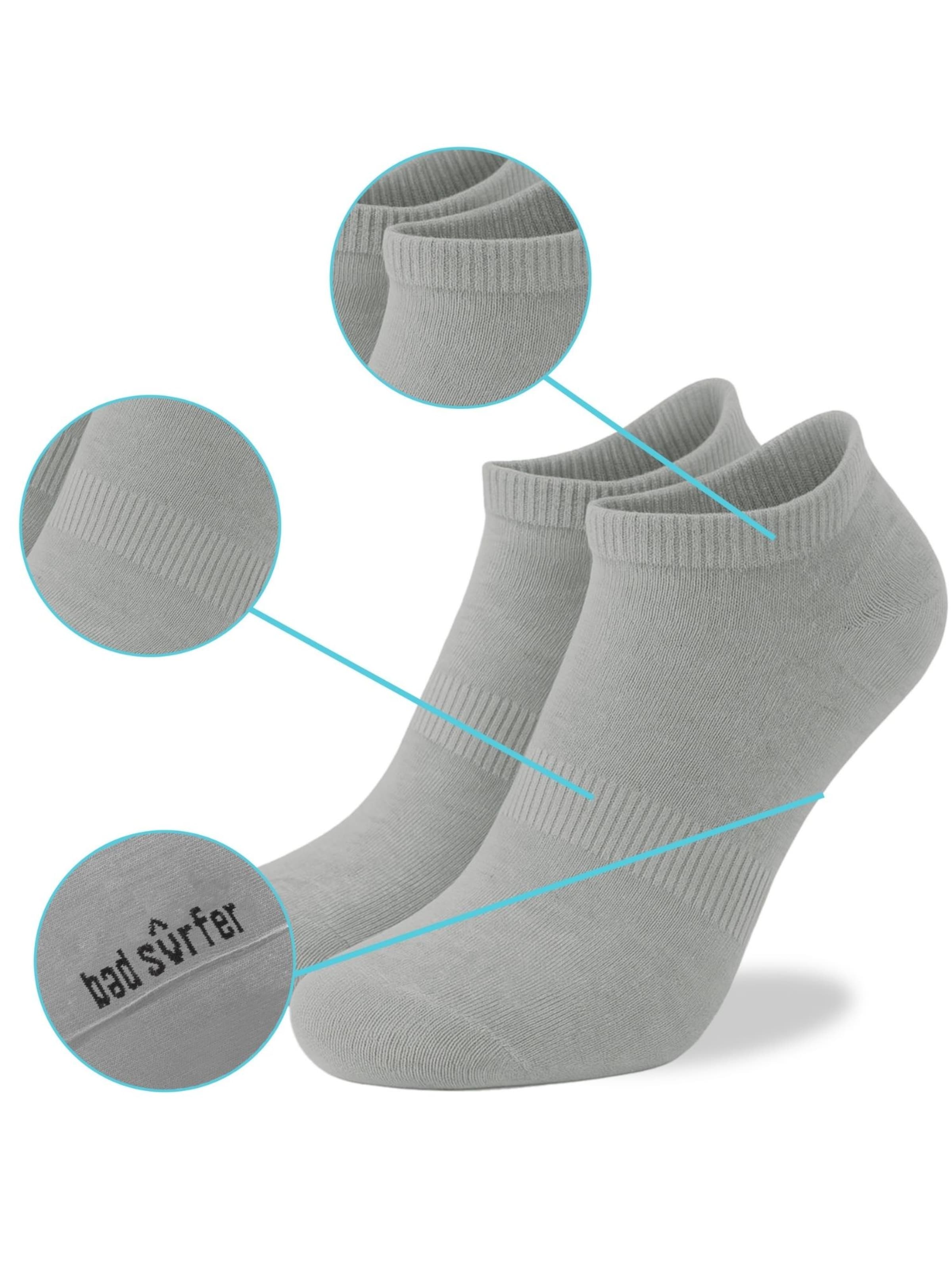 Bad Surfer Socks in Mixed colours