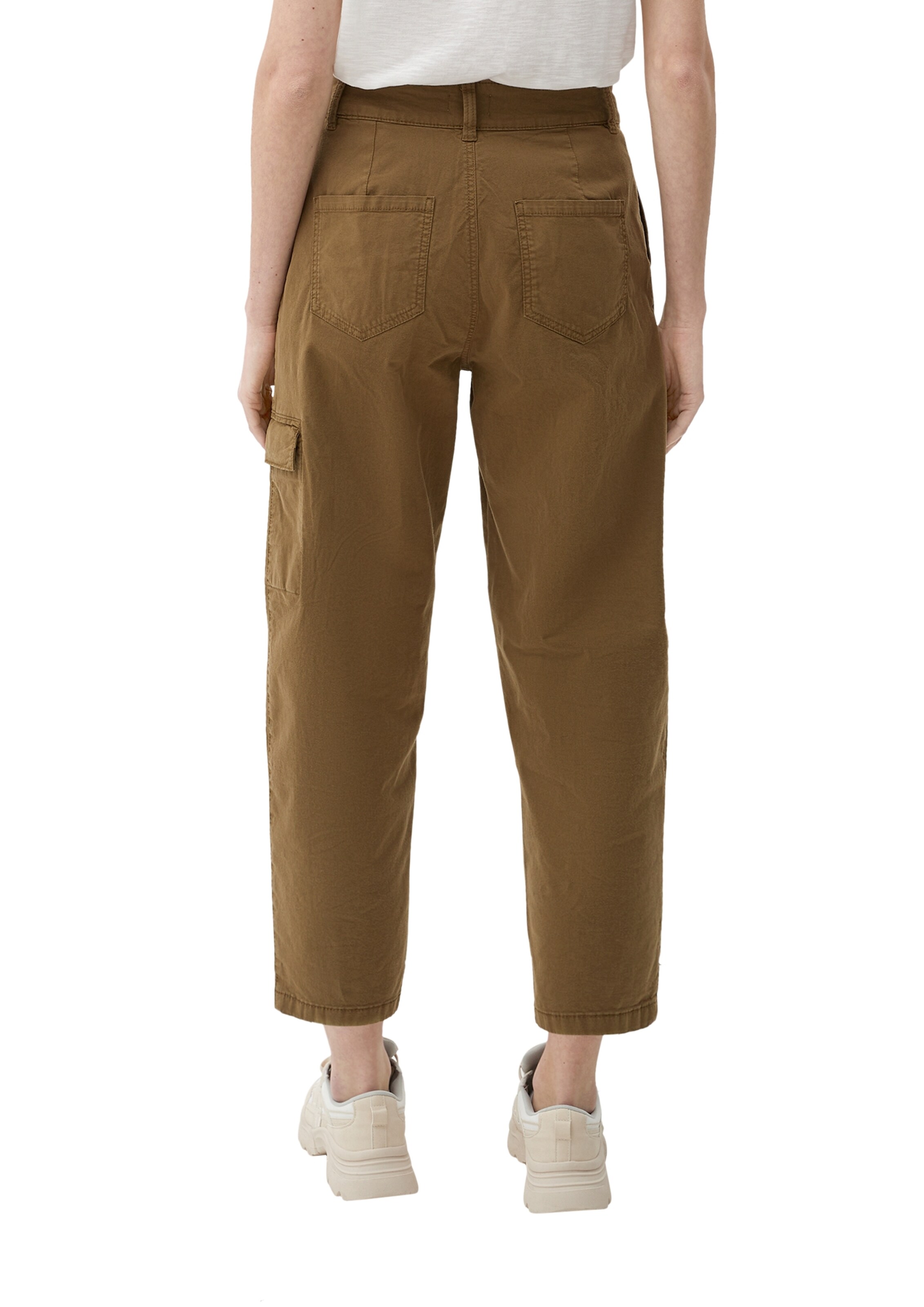 s.Oliver Tapered Cargo trousers in Green