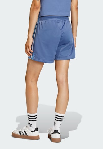 ADIDAS ORIGINALS - Loosefit Pantalón 'Firebird Classic' en azul