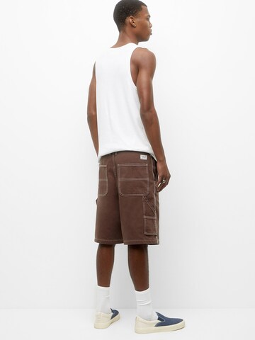 Pull&Bear Regular Shorts in Rot