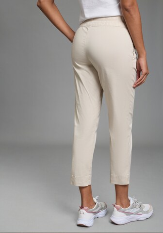 LAURA SCOTT Regular Chino Pants in Beige
