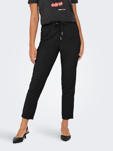 ONLY Regular Pleat-front trousers 'ONLPOPTRASH ARIS' in Black: front