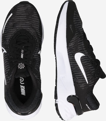 NIKE Running shoe in Black