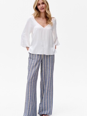 Blue Shadow Blouse in Beige