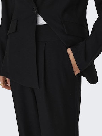 ONLY - regular Pantalón plisado 'GINGER' en negro