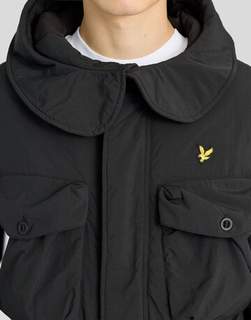 Lyle & Scott Tussenparka in Zwart