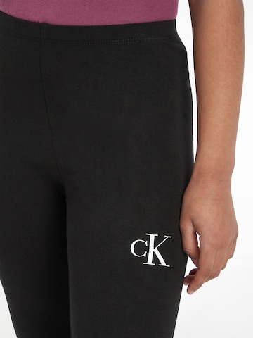 Calvin Klein Jeans Skinny Leggings in Schwarz