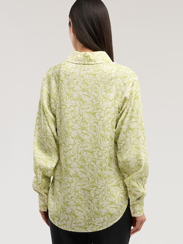 Trussardi - Blusa en verde