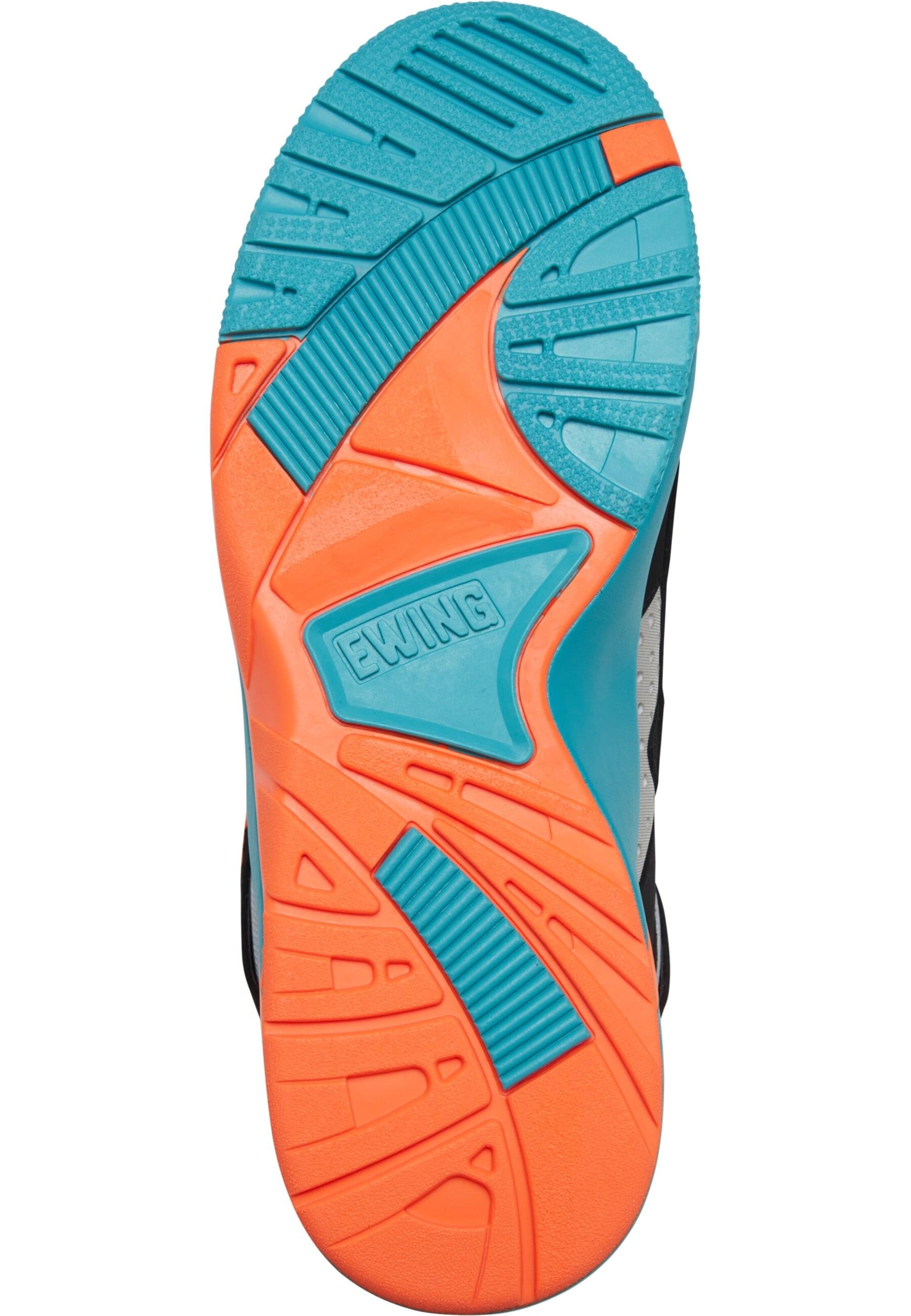 Ewing Sneaker in Schwarz