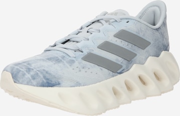 Chaussure de course 'Switch Fwd' ADIDAS PERFORMANCE en bleu : devant