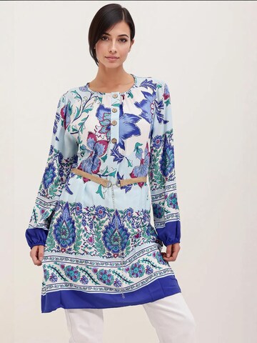 Bigdart Dress in Blue: front