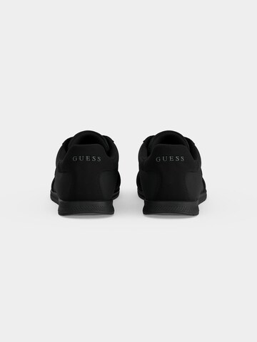 GUESS - Zapatillas deportivas bajas 'DASPER' en negro