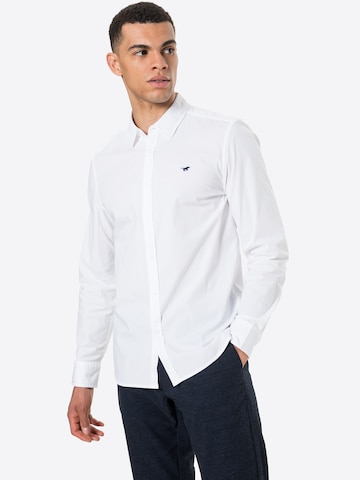 MUSTANG Comfort fit Button Up Shirt 'Casper' in White: front