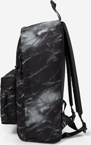 EASTPAK Rucksack 'OUT OF OFFICE' in Schwarz