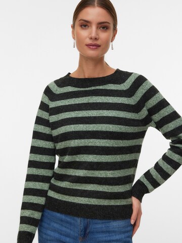 VERO MODA Sweater 'VMDoffy' in Green: front
