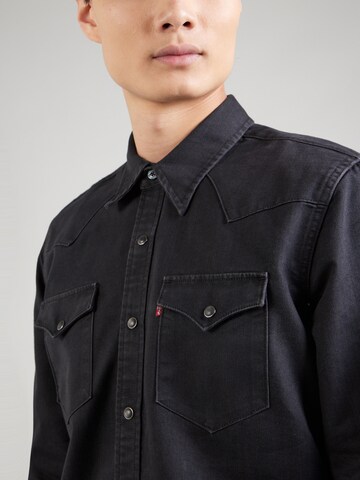 Coupe regular Chemise 'CLASSIC' LEVI'S ® en noir