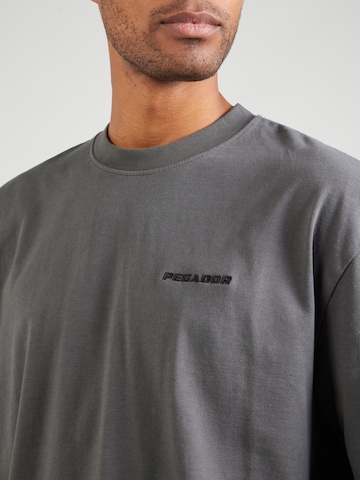 Pegador T-Shirt in Grau