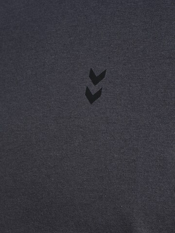 Hummel Functioneel shirt in Grijs