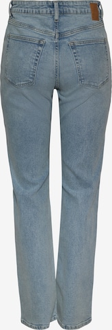 PIECES regular Jeans 'KELLY' i blå