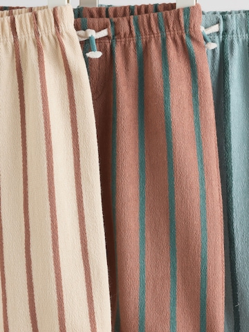 Next tavaline Funktsionaalsed püksid, värv segavärvid