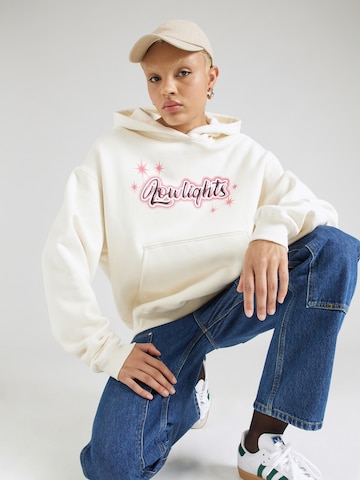 Low Lights Studios Sweatshirt in Beige