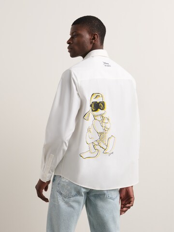Fit confort Chemise 'Disney x Karl Lagerfeld' Karl Lagerfeld en blanc : devant
