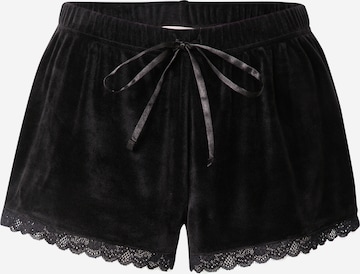 ABOUT YOU x hunkemöller Short Pajama Set in Black: front