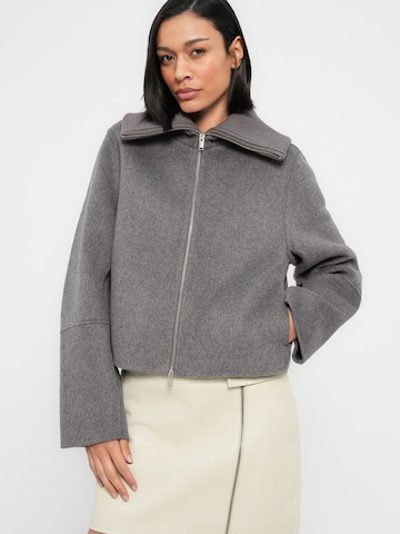 Samsøe Samsøe Between-Season Jacket 'Cleo' in Grey