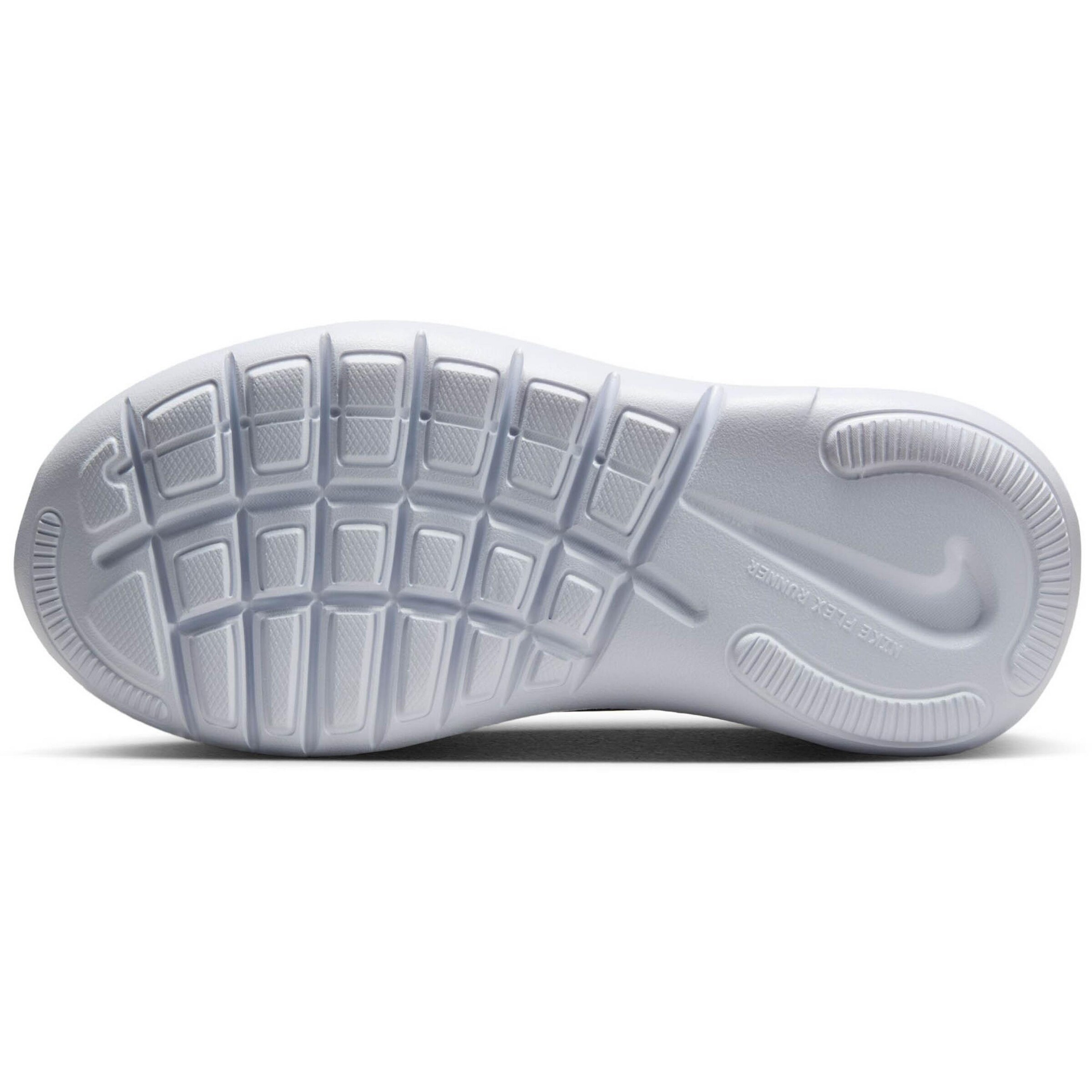 NIKE Tenisky 'Flex Runner 4' - Čierna