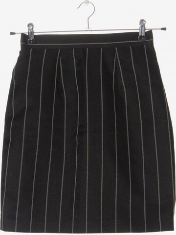 3 Suisses Skirt in M in Black: front
