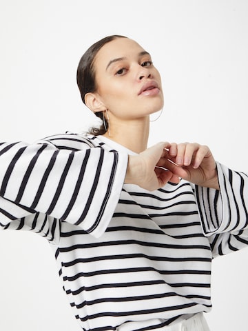 NLY by Nelly Sweatshirt in Weiß