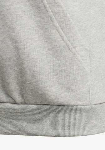 ADIDAS PERFORMANCE - Camiseta deportiva en gris